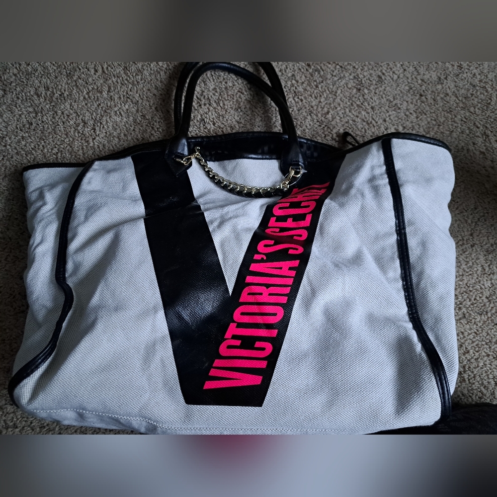 Victoria's secret tote bag